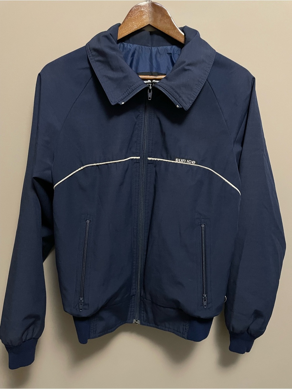 Sunice Navy Blue Vintage 90s Windbreaker Men’s Medium